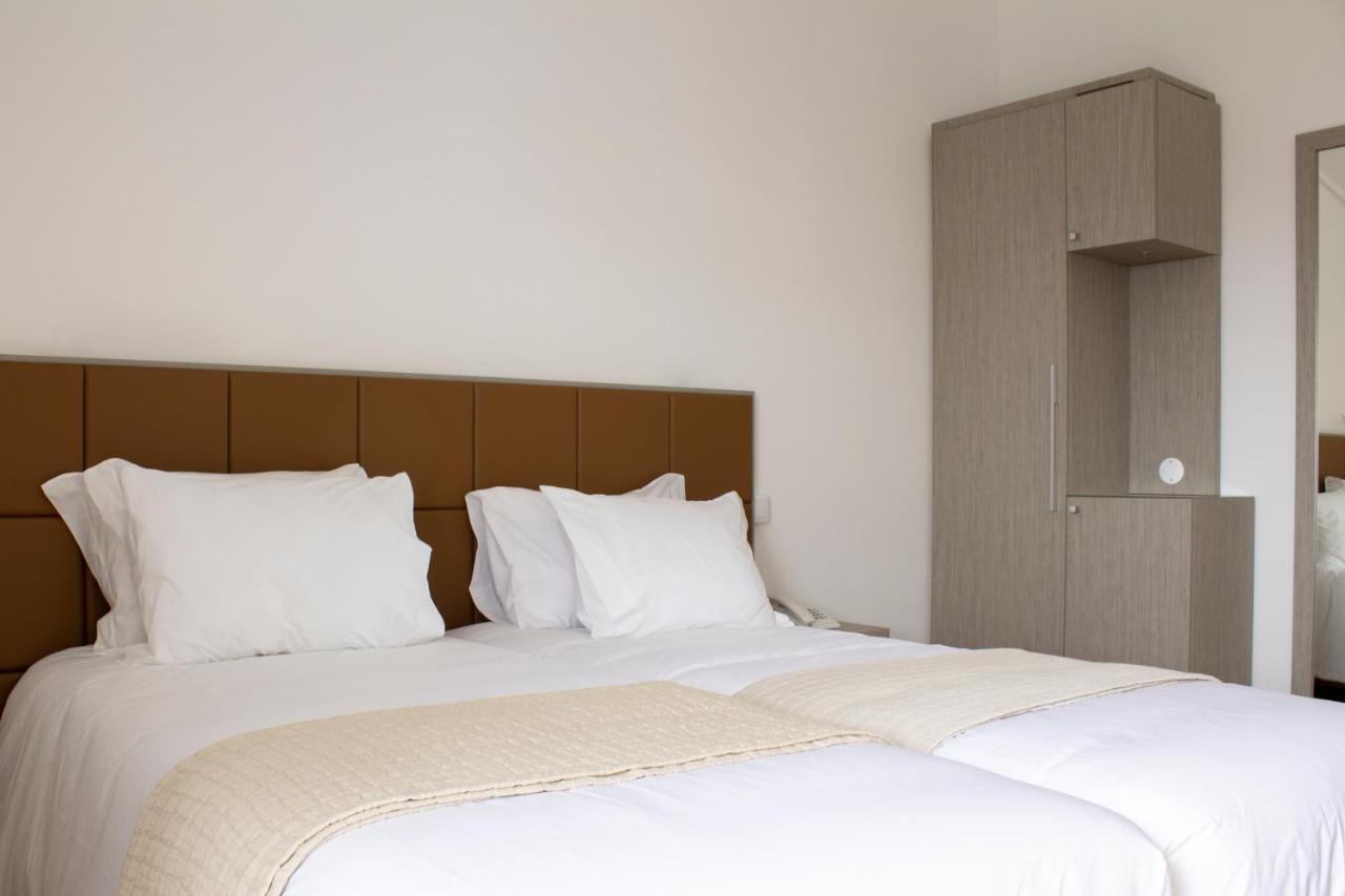 Up Hmb Hotels Fermentelos Extérieur photo